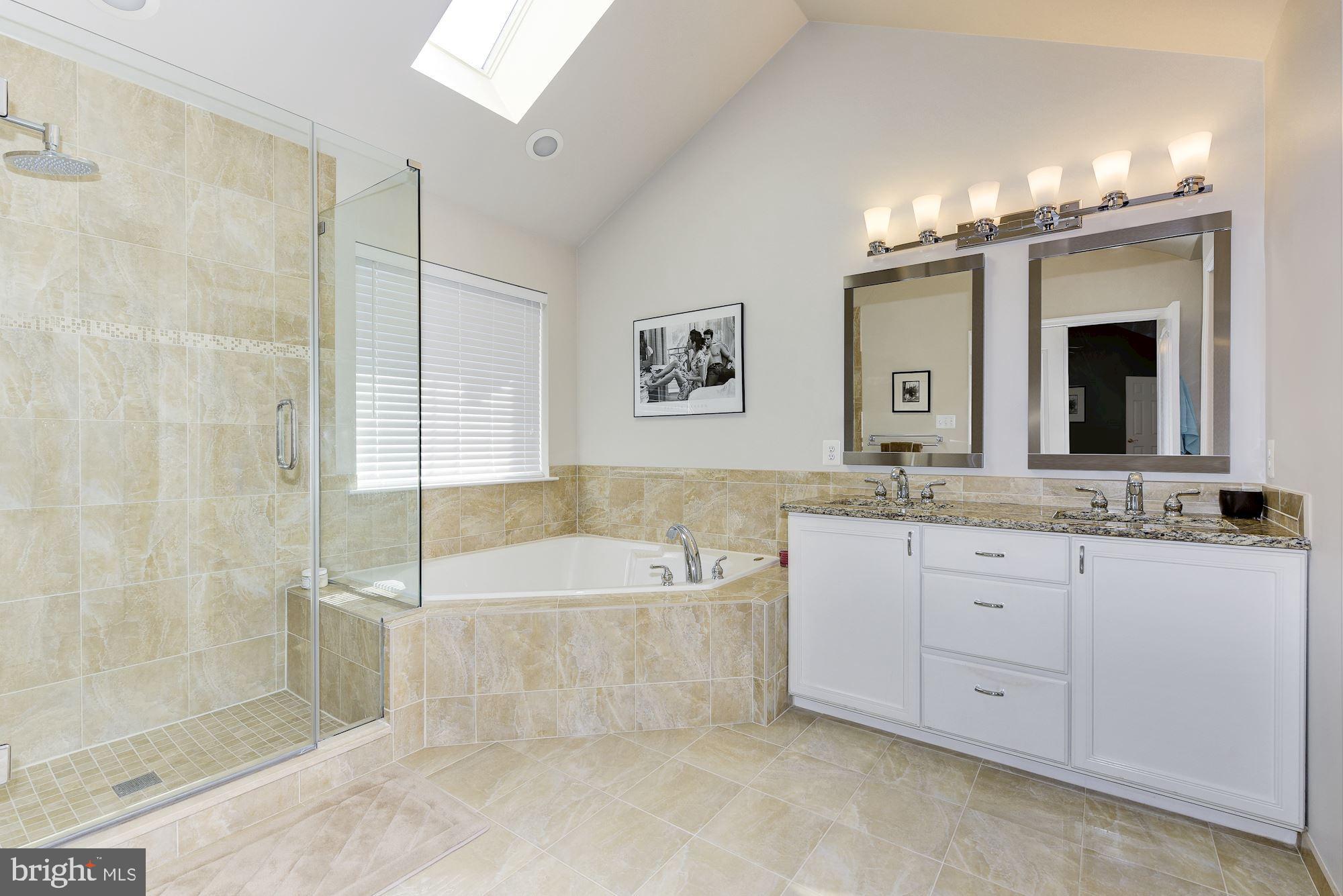 5 Frost Road Cinnaminson, NJ 08077 - Photo 19 of 32 Master Bathroom