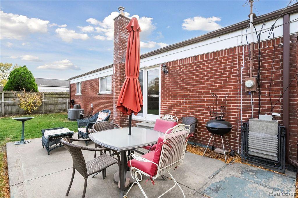 27908 Ryan Road Warren, MI 48092 - Photo 28 of 39