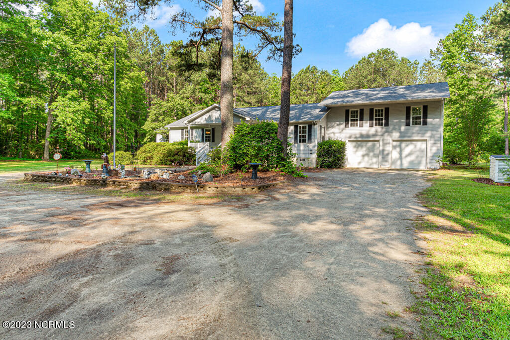 2734 Farm Life School Road Carthage, NC 28327 - Photo 2 of 47 Custom built home