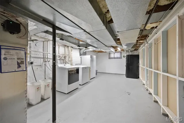 $589,000 | 7809 Kenridge Lane, St. Louis, MO 63119