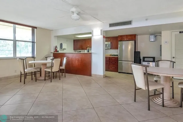 $2,000 | 1009 North Ocean Boulevard, Unit 411, Pompano Beach, FL 33062