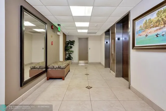 $2,000 | 1009 North Ocean Boulevard, Unit 411, Pompano Beach, FL 33062