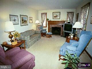106 Grande Boulevard Sinking Spring, PA 19608 - Photo 4 of 6