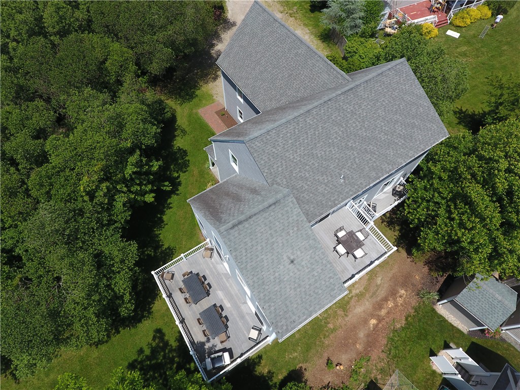 51 Glendale Road Narragansett, RI 02882 - Photo 16 of 50