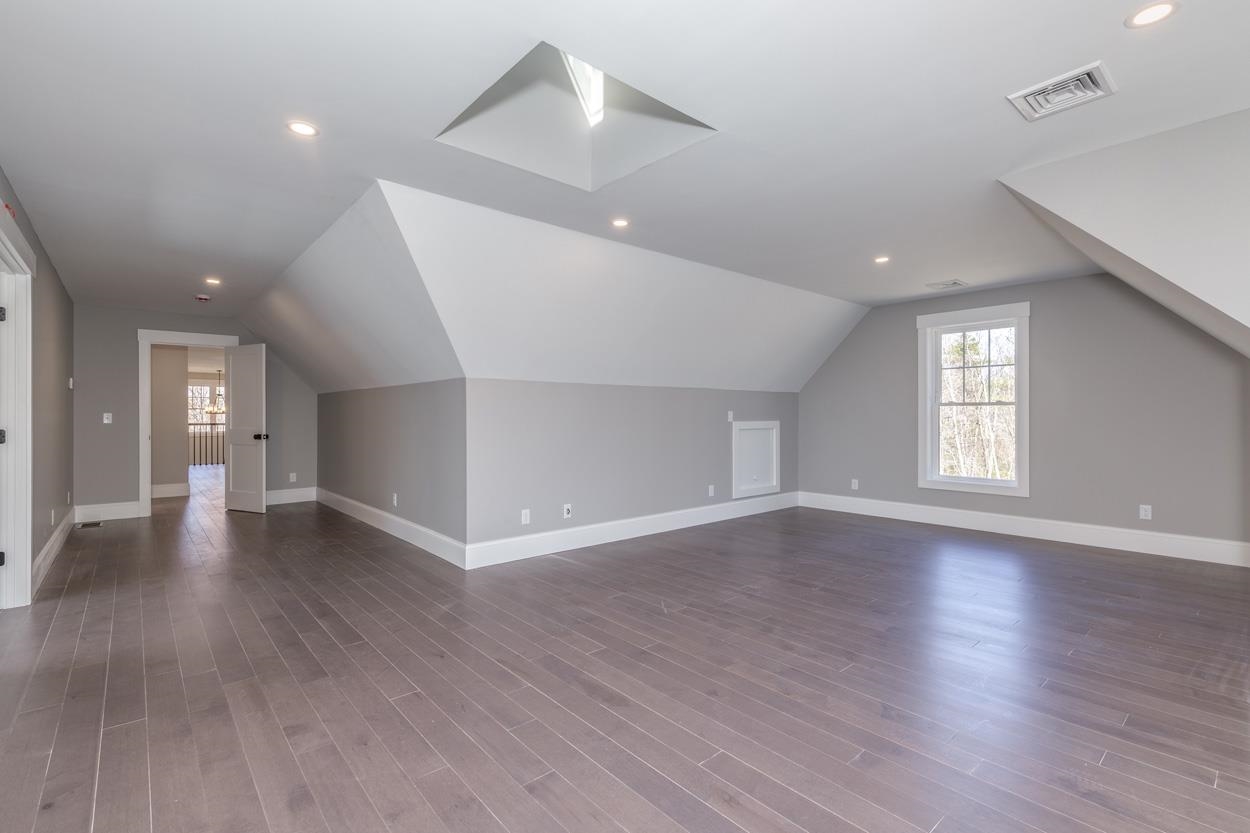 125 Crowley Road Chester, NH 03036 - Photo 26 of 35 Gallery Image 26