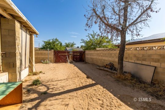 1139 South Allen Street Ridgecrest, CA 93555 - Photo 33 of 35