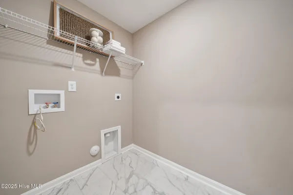 $459,990 | 302 Mizzen Way, Elizabeth City, NC 27909