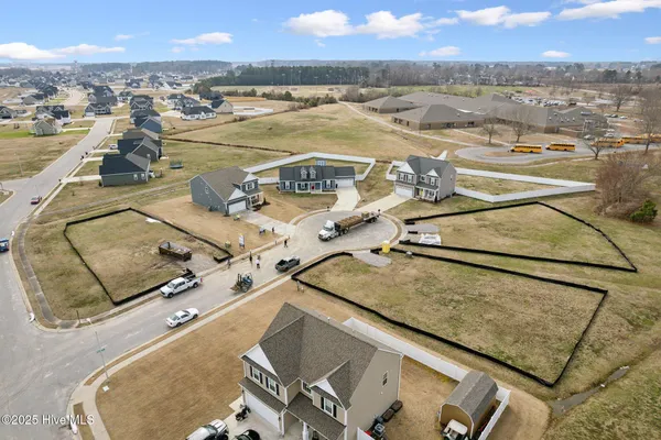 $459,990 | 302 Mizzen Way, Elizabeth City, NC 27909