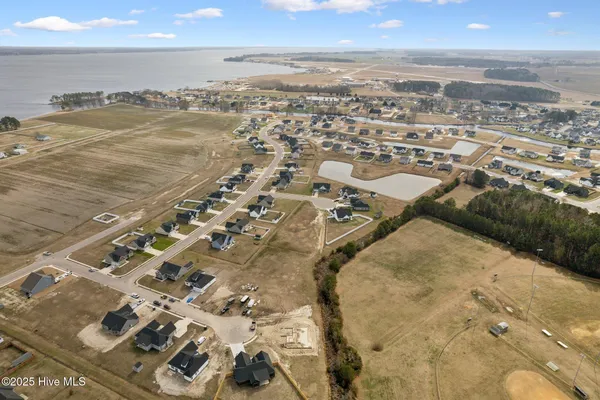 $459,990 | 302 Mizzen Way, Elizabeth City, NC 27909