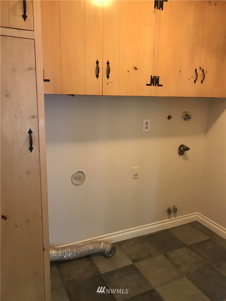 4316 Robin Road West University Place, WA 98466 - Photo 13 of 20 Gallery Image 13