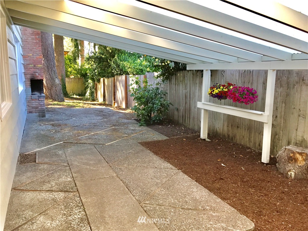 4316 Robin Road West University Place, WA 98466 - Photo 5 of 20 Gallery Image 5