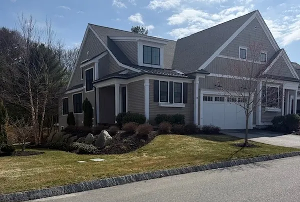 $1,275,000 | 11 Baiting Brook Road, Unit 11, Framingham, MA 01701