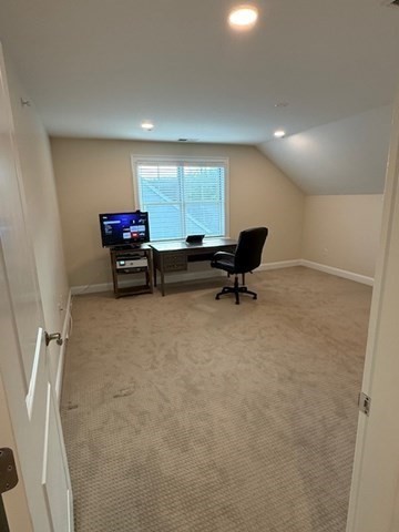 11 Baiting Brook Road, Unit 11 Framingham, MA 01701 - Photo 13 of 24