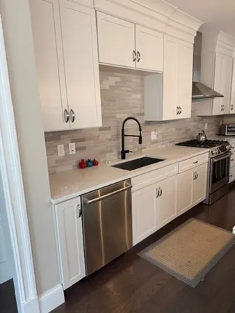 $1,275,000 | 11 Baiting Brook Road, Unit 11, Framingham, MA 01701