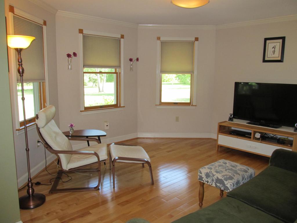 8 Muscatanipus Road Brookline, NH 03033 - Photo 9 of 36