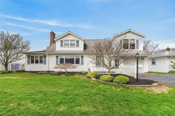 $199,900 | 131 Shadowbrook Drive, Greece, NY 14616