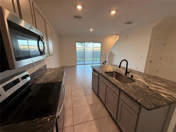 $2,100 | 32507 Turtle Grace Loop, Wesley Chapel, FL 33545