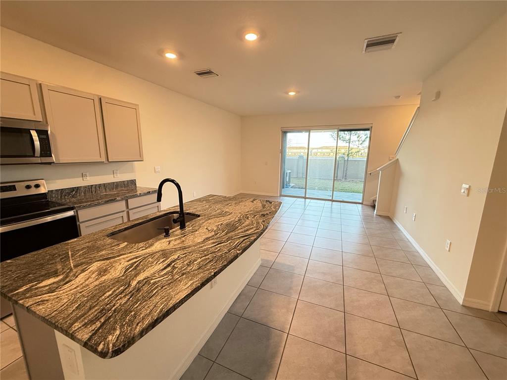 32507 Turtle Grace Loop Wesley Chapel, FL 33545 - Photo 14 of 44