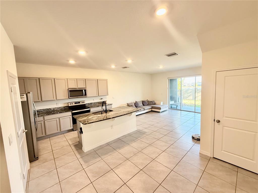 32507 Turtle Grace Loop Wesley Chapel, FL 33545 - Photo 9 of 18