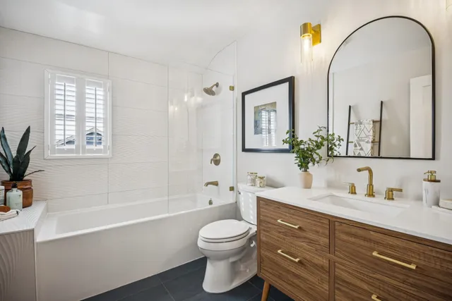 $899,000 | 2609 Charleston Street, Oakland, CA 94602