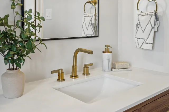 $899,000 | 2609 Charleston Street, Oakland, CA 94602