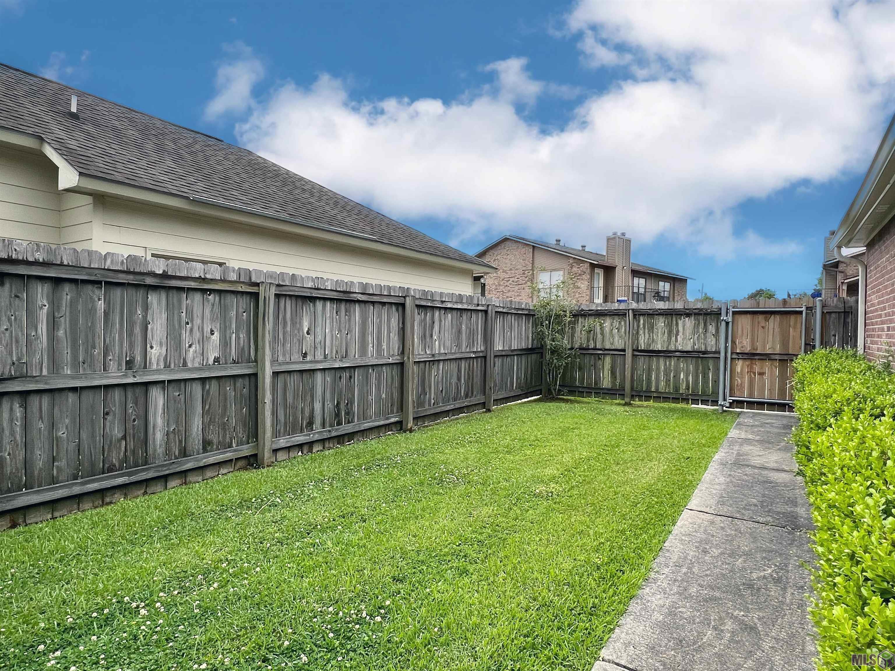 15052 Ferrell Avenue Baton Rouge, LA 70817 - Photo 17 of 21 Gallery Image 17