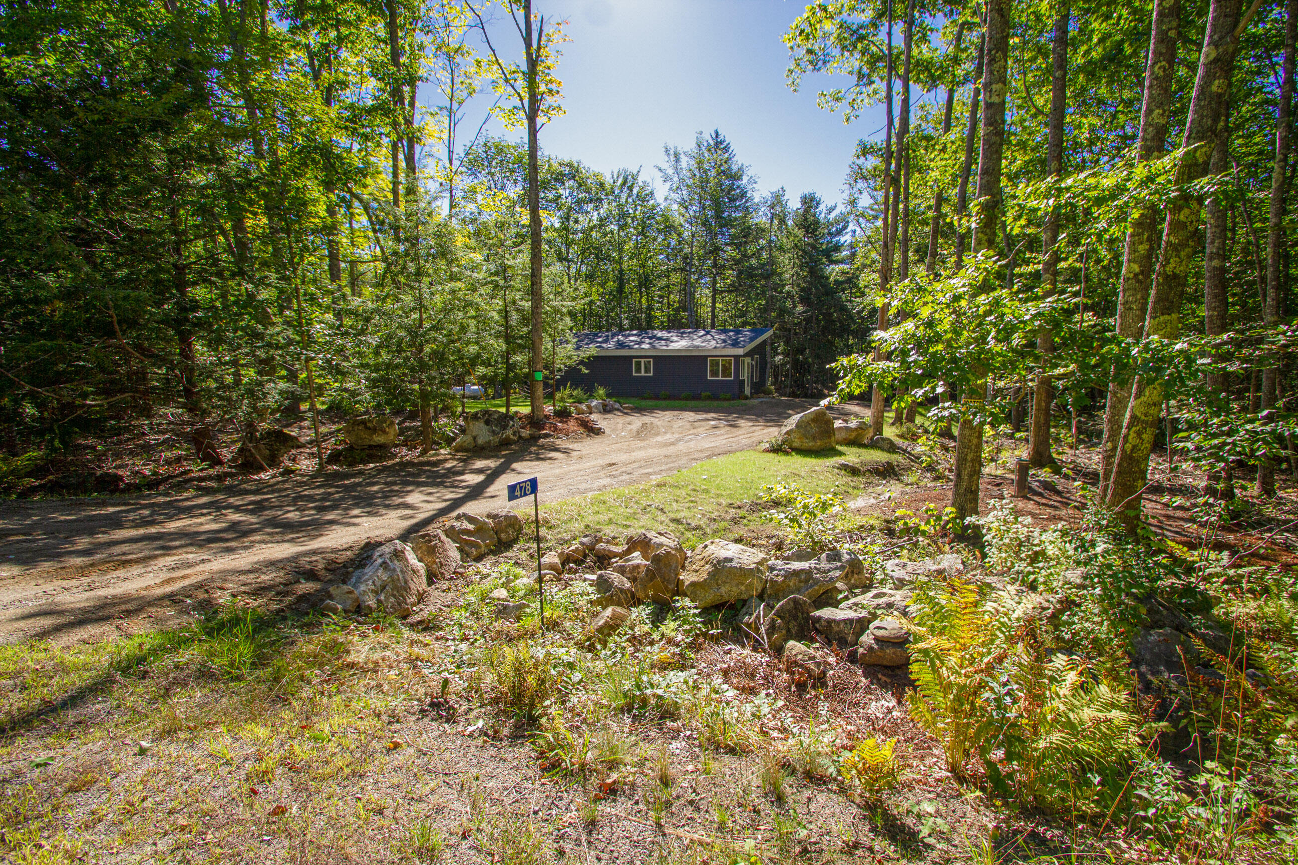 478 Hatchet Mountain Road Hope, ME 04847 - Photo 2 of 27 HM Driveway and House