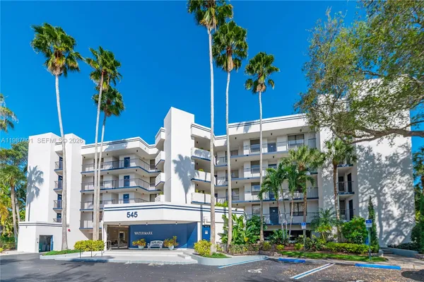 $2,900 | 545 Southeast 12th Street, Unit 305, Dania Beach, FL 33004