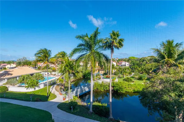 $2,900 | 545 Southeast 12th Street, Unit 305, Dania Beach, FL 33004