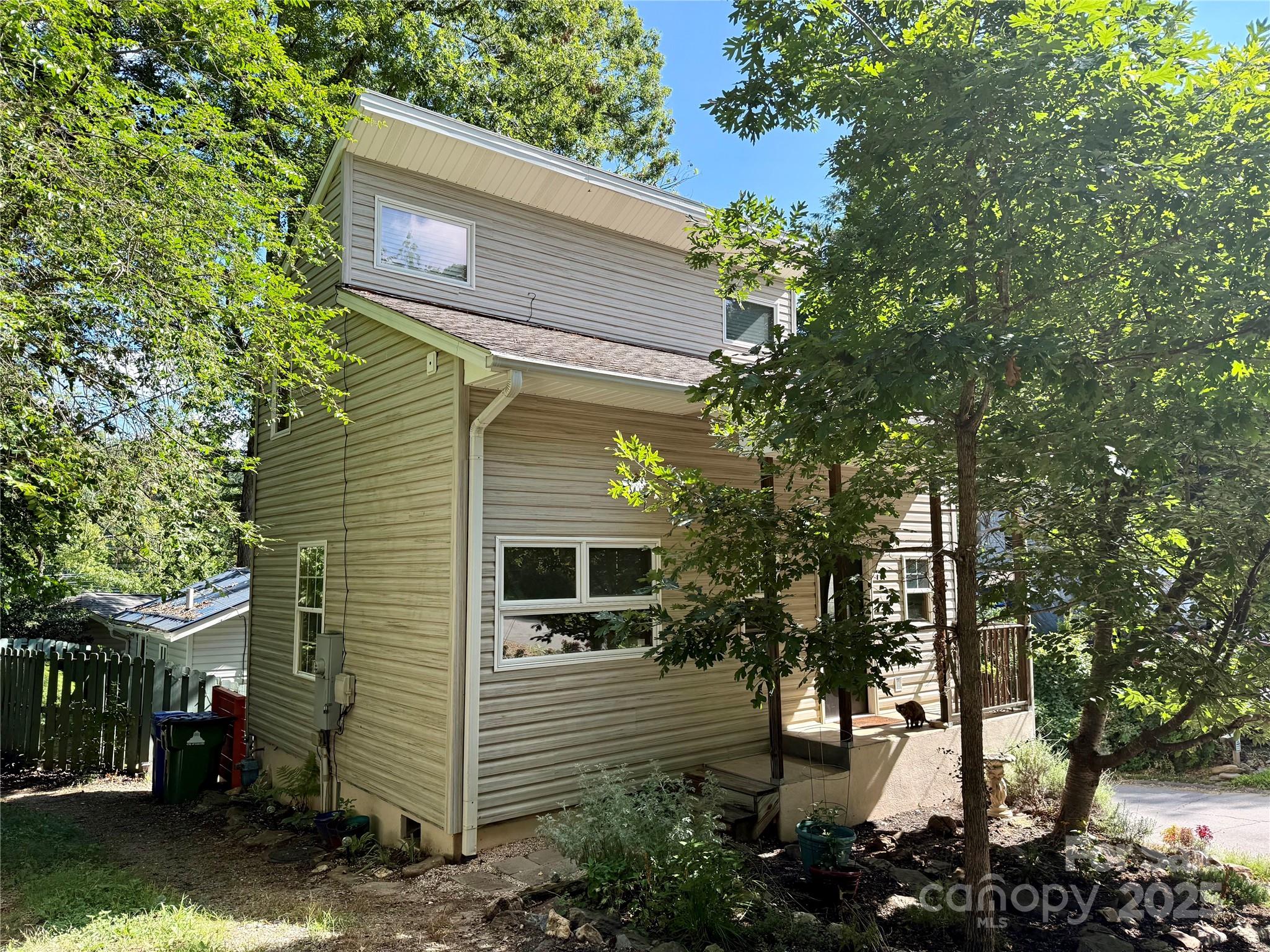 11 Pinewood Road Asheville, NC 28805 - Photo 2 of 31 a view of a house with a yard