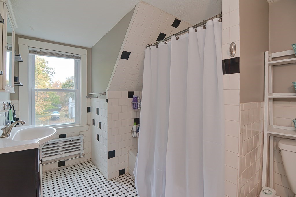 14 Guild Road, Unit 1 Beverly, MA 01915 - Photo 27 of 42 Gallery Image 27