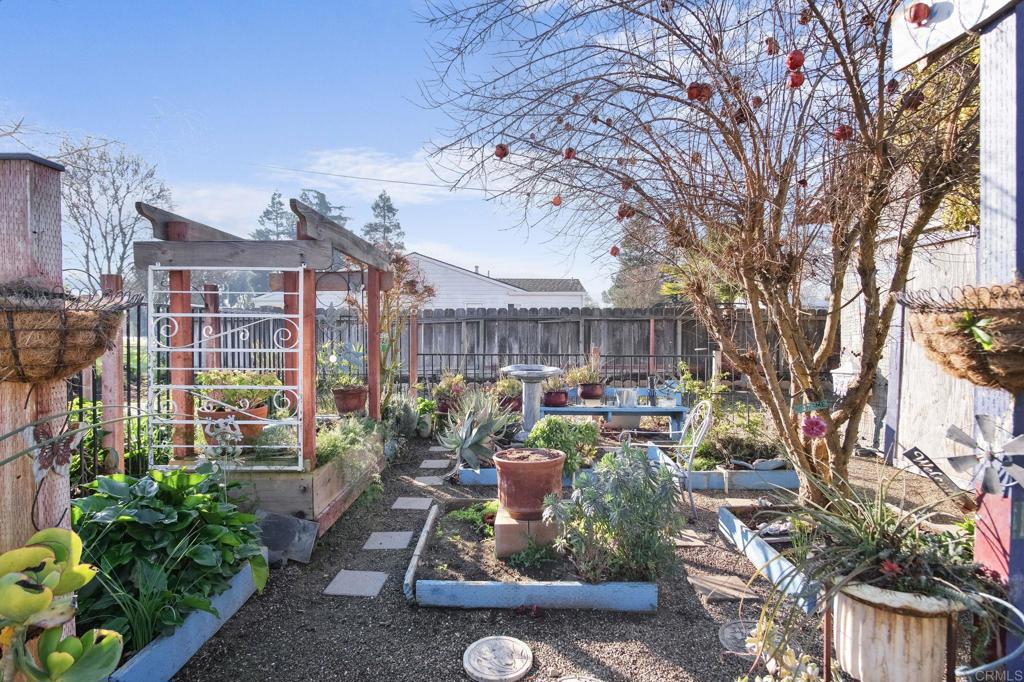 3629 Lake Road Merced, CA 95340 - Photo 40 of 70