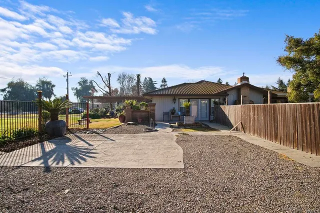 $925,000 | 3629 Lake Road, Merced, CA 95340