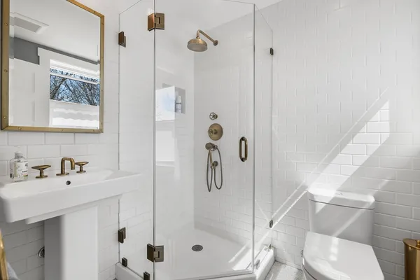 $1,325,000 | 147 Longwood Avenue, Unit 2, Brookline, MA 02446