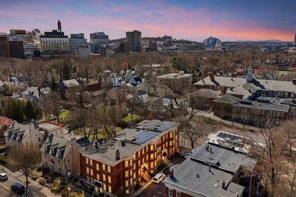 $1,325,000 | 147 Longwood Avenue, Unit 2, Brookline, MA 02446