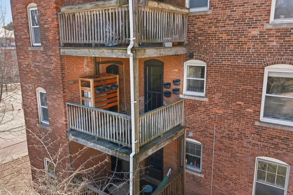 $1,325,000 | 147 Longwood Avenue, Unit 2, Brookline, MA 02446