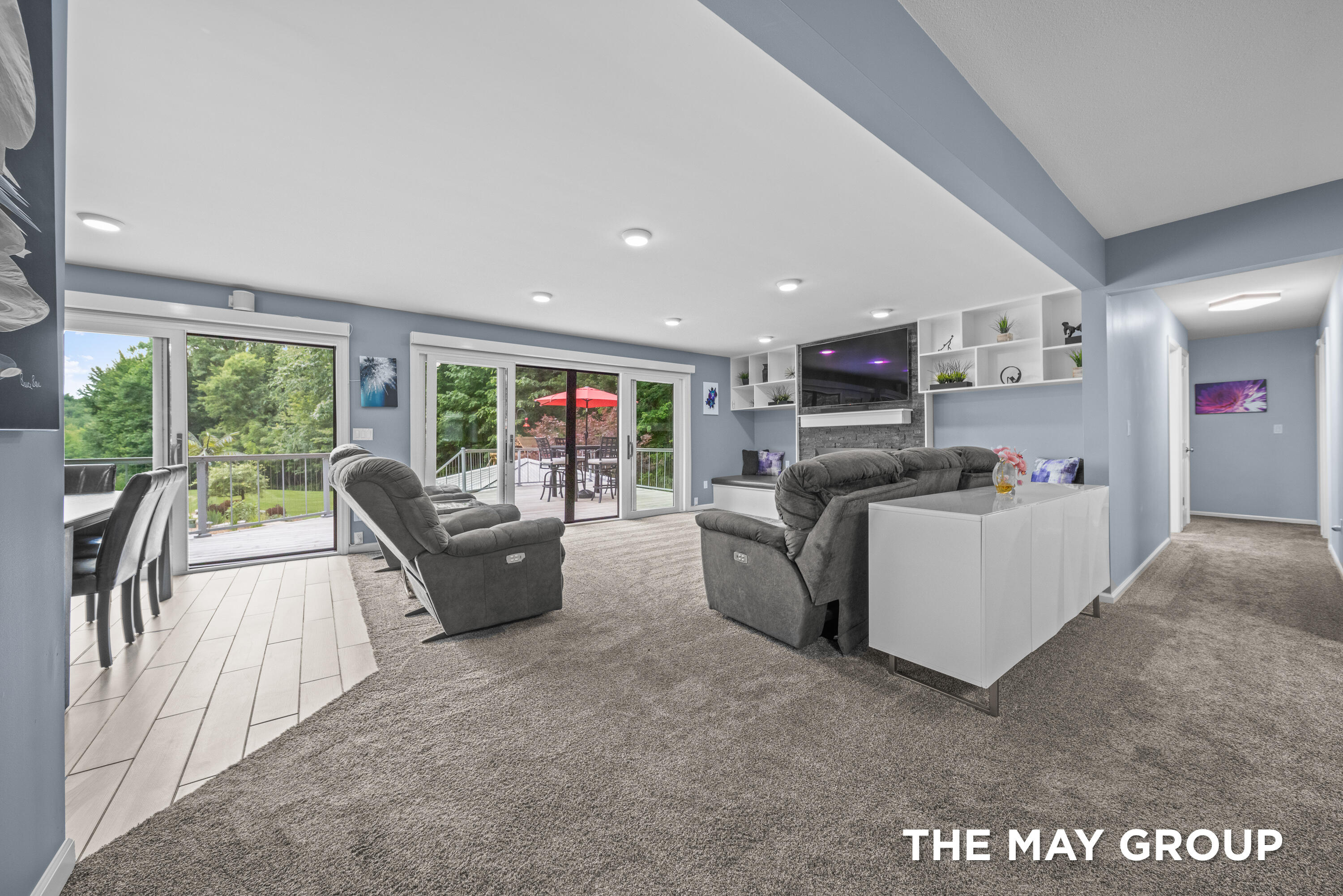 695 13 Mile Road Northeast Sparta, MI 49345 - Photo 17 of 99 Living Room