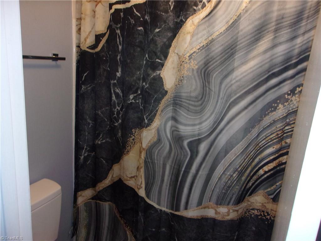 1714 North Hamilton Street, Unit B High Point, NC 27262 - Photo 16 of 22