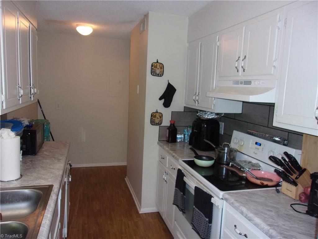 1714 North Hamilton Street, Unit B High Point, NC 27262 - Photo 8 of 22