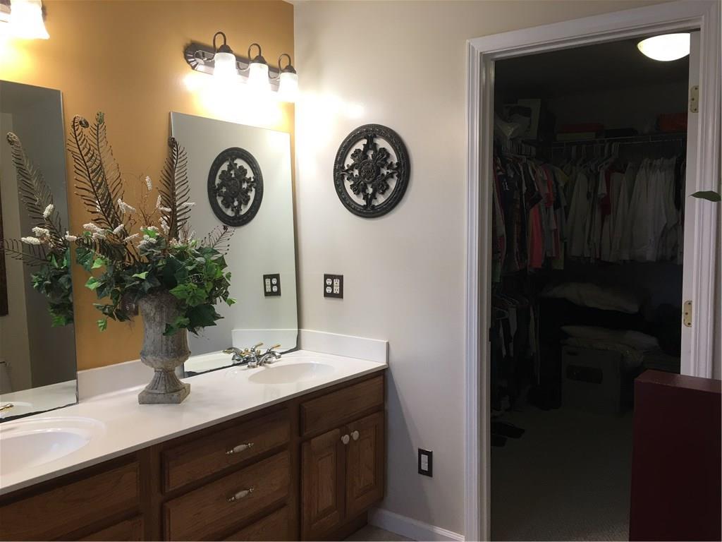 12495 East Legal Tender Road Columbus, IN 47203 - Photo 21 of 44 Gallery Image 21