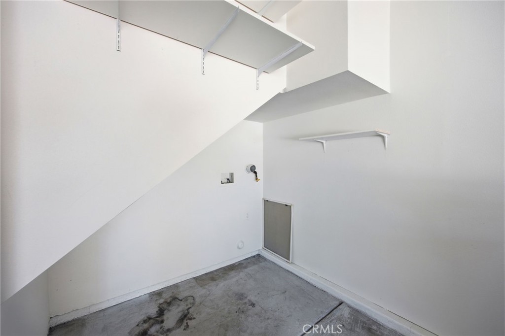 3603 Jetty Carlsbad, CA 92010 - Photo 30 of 43 a view of small space