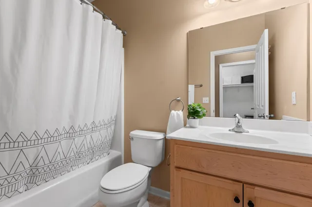 $520,000 | 3645 Odyssey Drive Southwest, Rochester, MN 55902