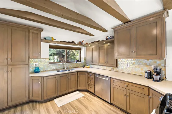 $8,500 | 173 West Avenida Alessandro, San Clemente, CA 92672