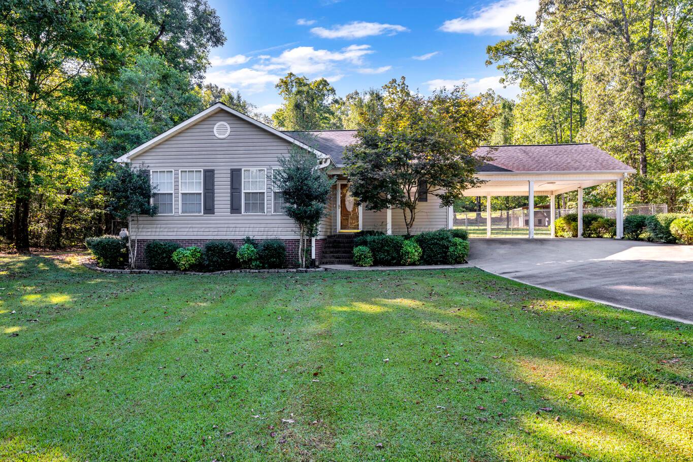 108 Clubhouse Road Jasper, AL 35504 - Photo 1 of 30 Gallery Image 1