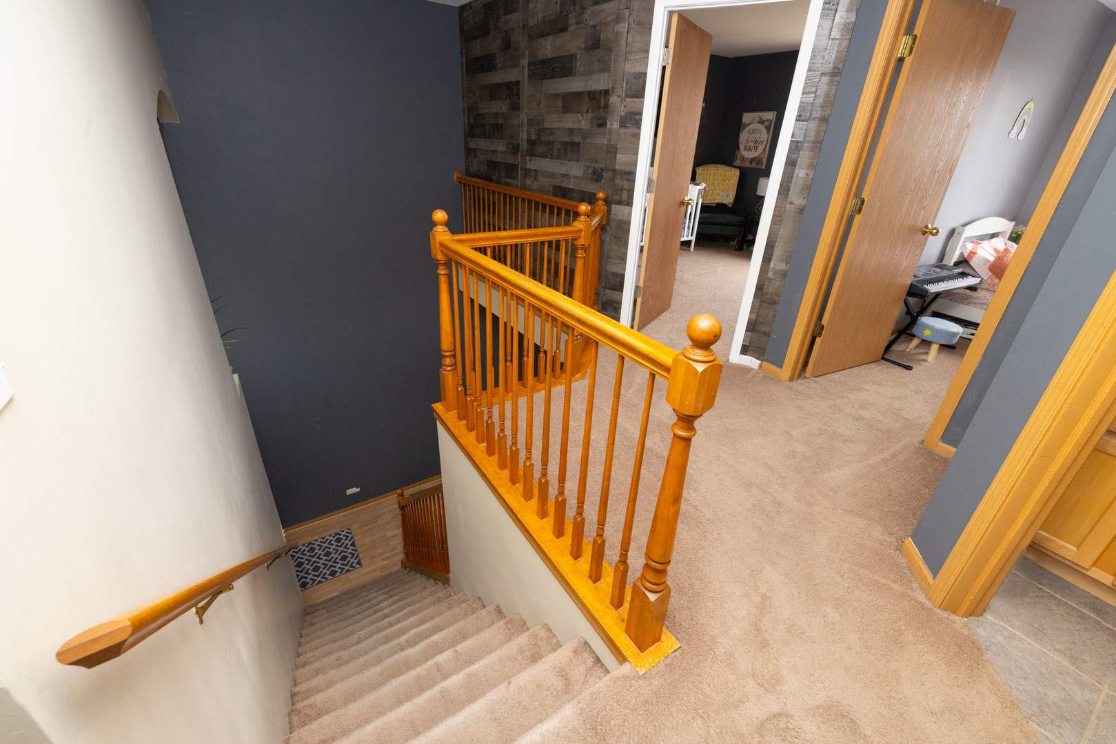 2375 Cove Court Elgin, IL 60123 - Photo 10 of 20