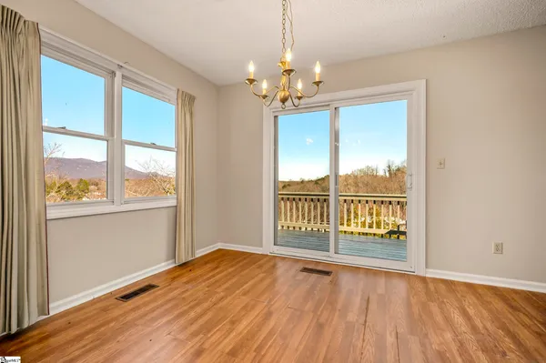 $375,000 | 77 Chestnut Street, Unit OAK 301, Tryon, NC 28782