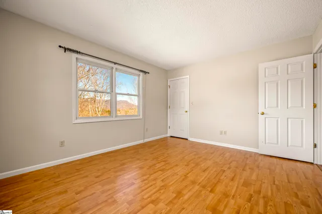 $375,000 | 77 Chestnut Street, Unit OAK 301, Tryon, NC 28782