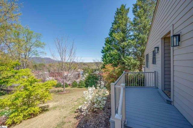 $399,000 | 77 Chestnut Street, Unit OAK 301, Tryon, NC 28782