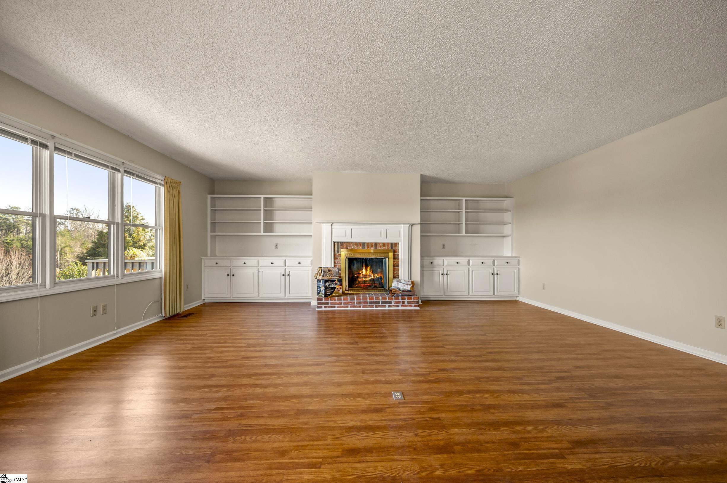 77 Chestnut Street, Unit OAK 301 Tryon, NC 28782 - Photo 7 of 39