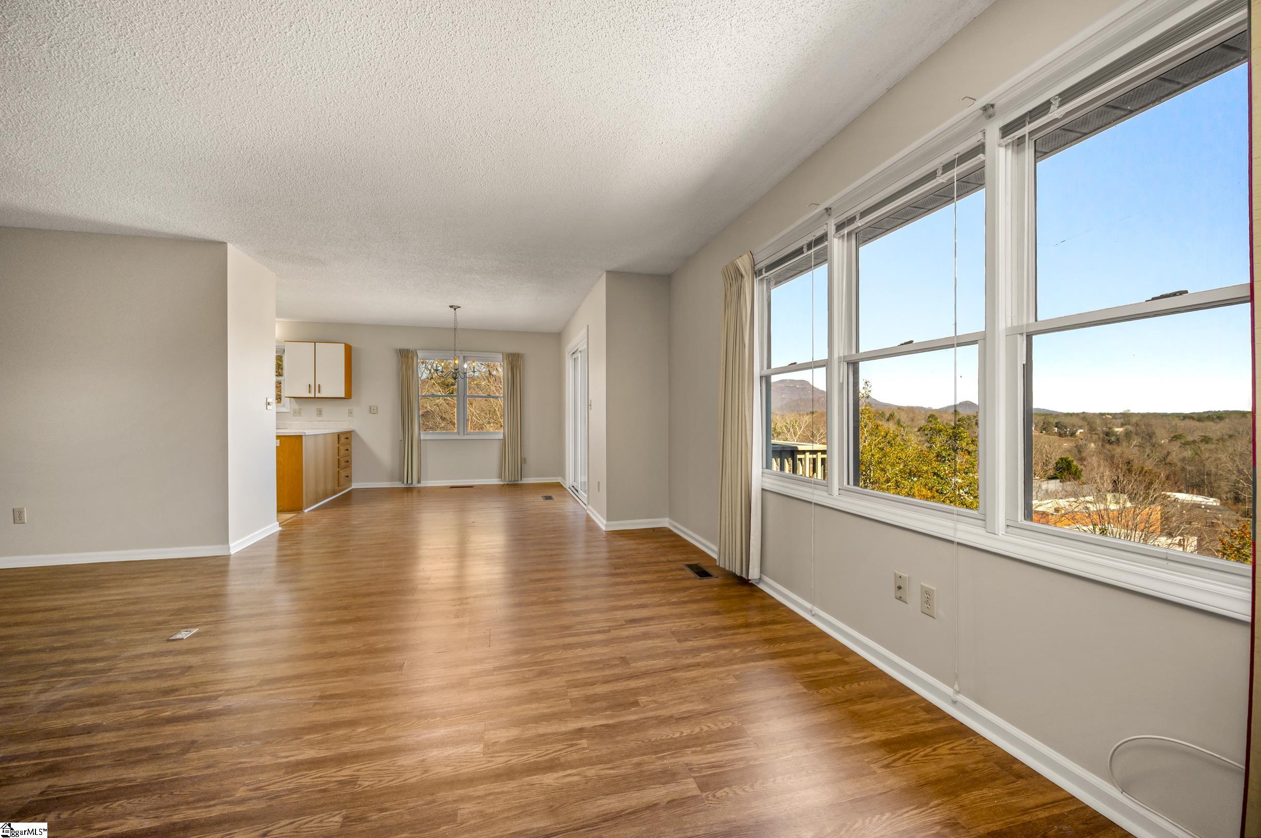 77 Chestnut Street, Unit OAK 301 Tryon, NC 28782 - Photo 9 of 39